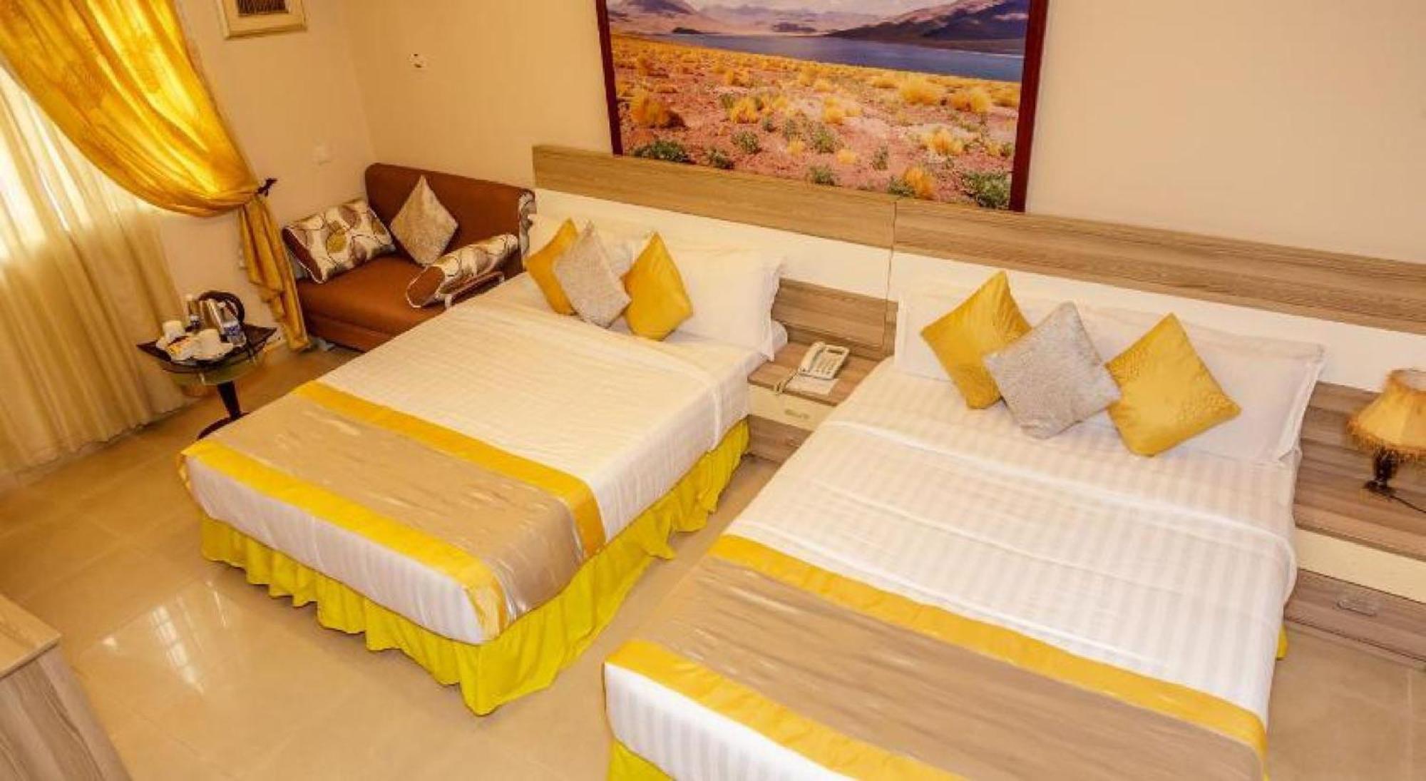 Room In Lodge - Apartment Royale Hotel-3 Bd Apartment إيكجا المظهر الخارجي الصورة
